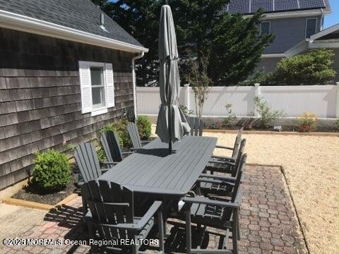 10 E Street - Photo 20