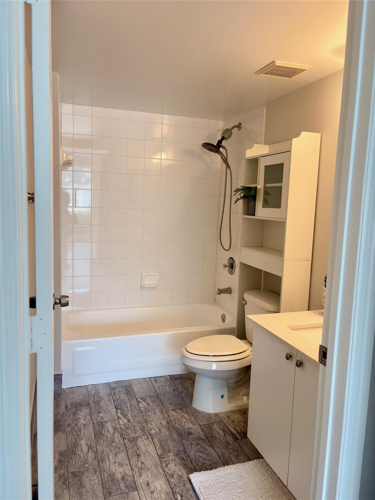 2119 Se 10th Avenue - Photo 12