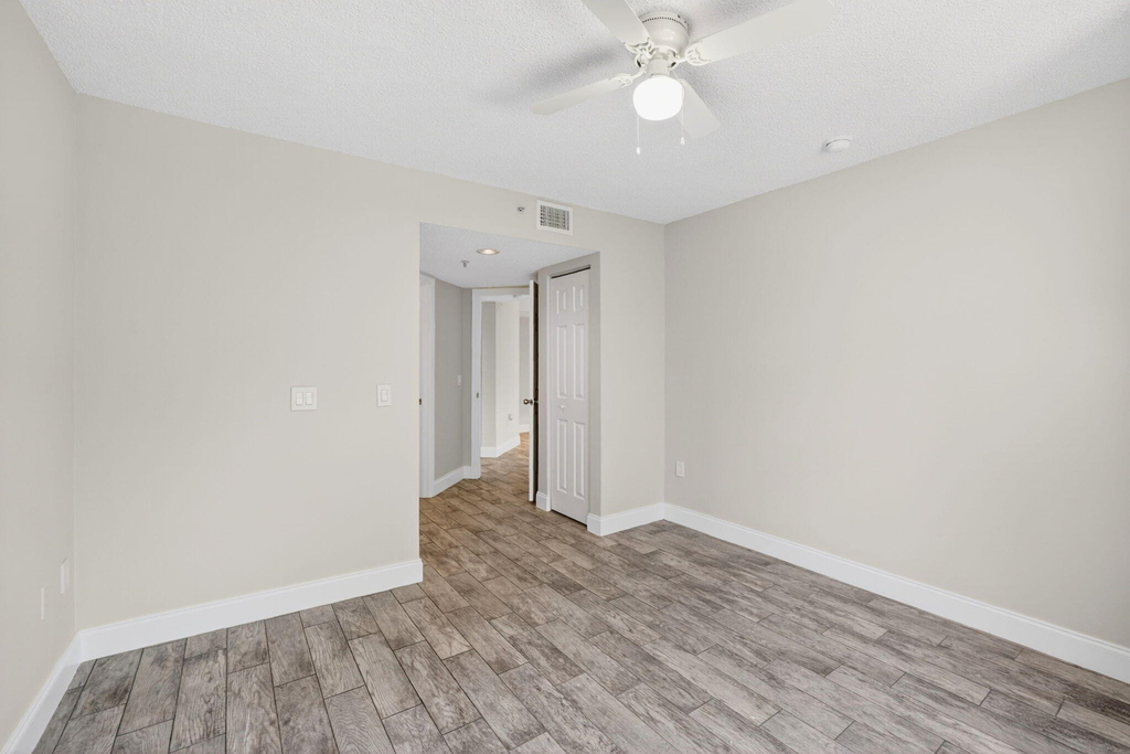 2119 Se 10th Avenue - Photo 30