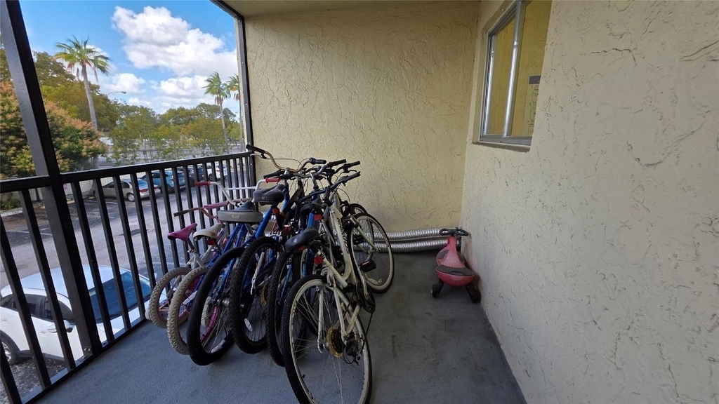 253 S Cypress Road - Photo 15