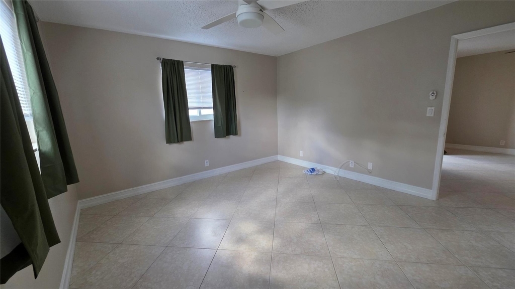 253 S Cypress Road - Photo 7