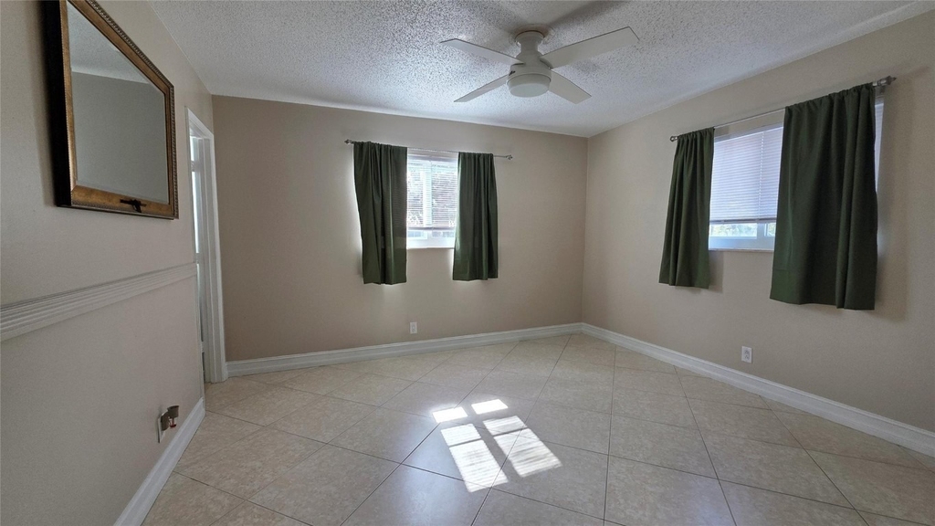 253 S Cypress Road - Photo 5