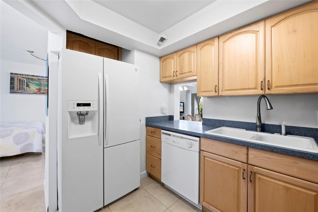 3909 N Ocean Boulevard - Photo 14
