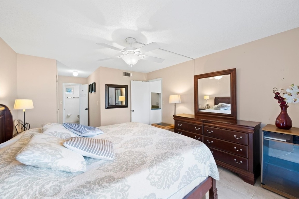 3909 N Ocean Boulevard - Photo 3