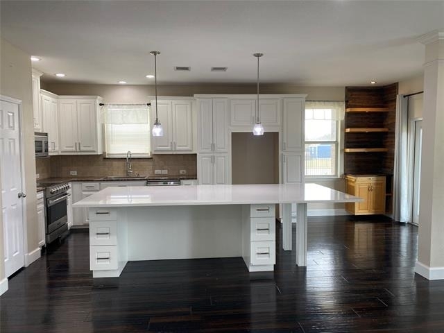 2920 Pinehurst - Photo 6