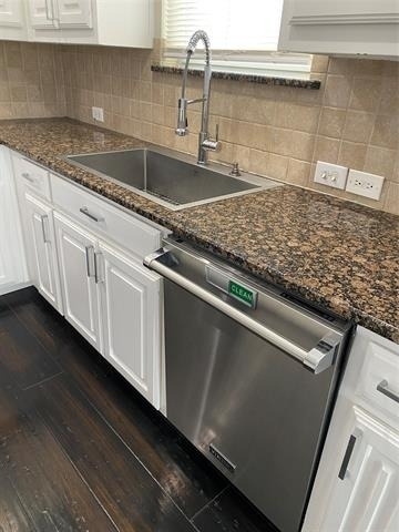 2920 Pinehurst - Photo 10