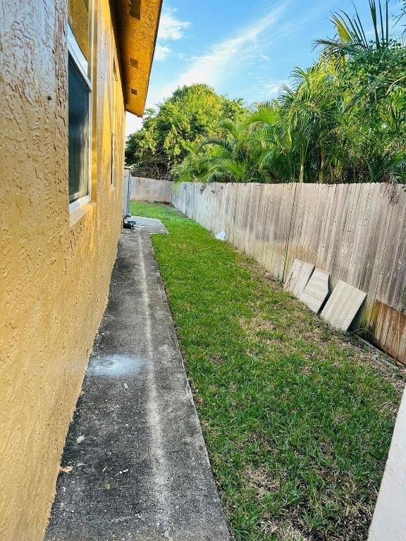 833 Briggs Street Street - Photo 3