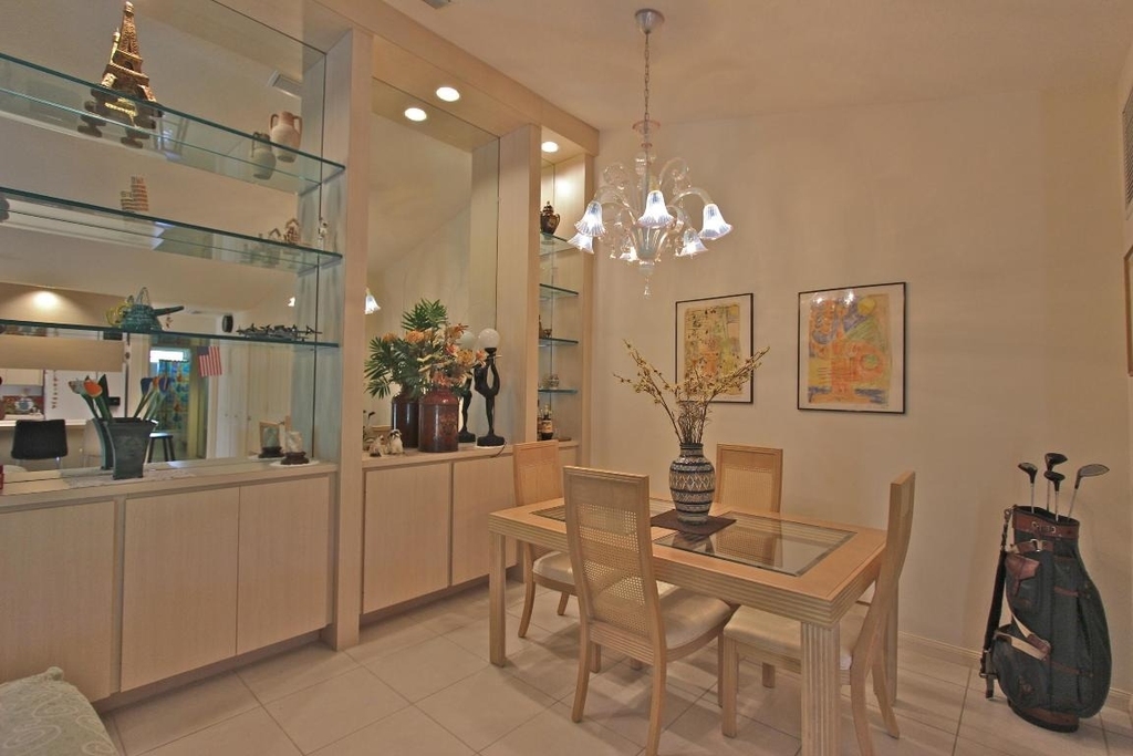 10201 Chapman Oak Court - Photo 9
