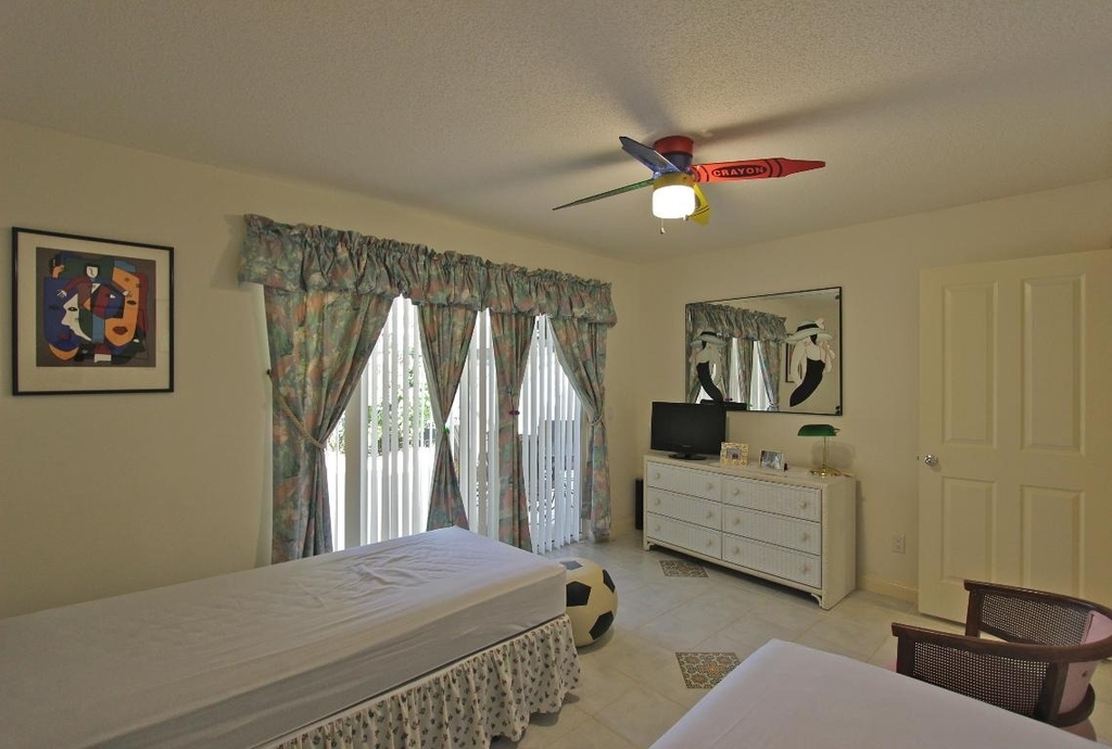 10201 Chapman Oak Court - Photo 14