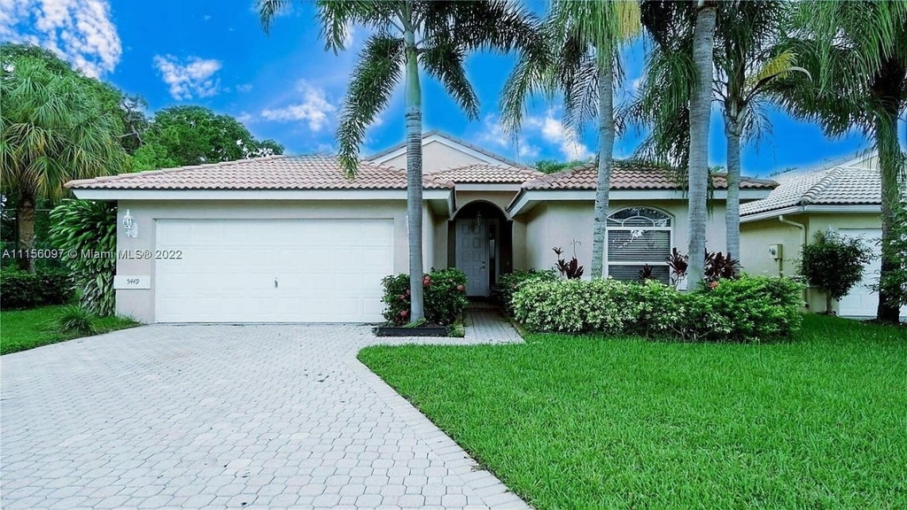 5449 Grande Palm Circle - Photo 0