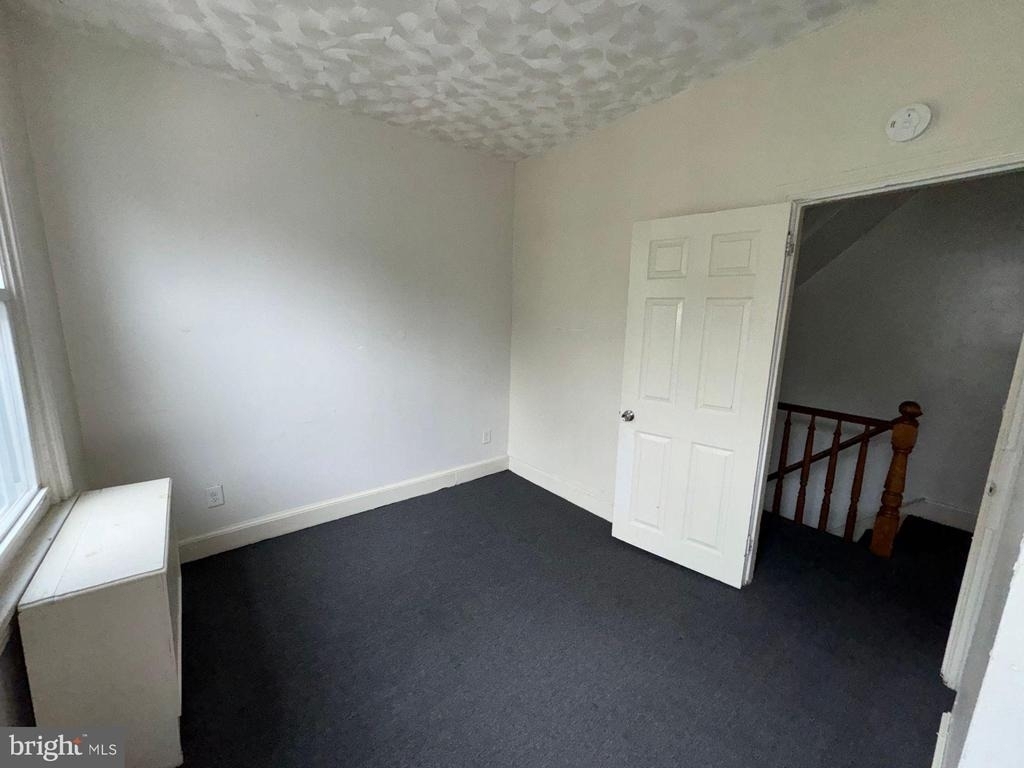 1016 Pine Street - Photo 8