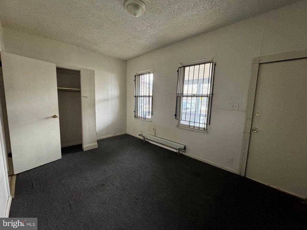 1016 Pine Street - Photo 9
