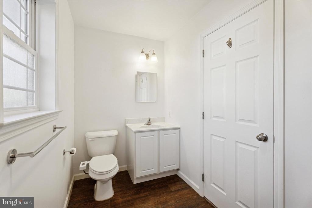 98 N Bacton Hill Road - Photo 8
