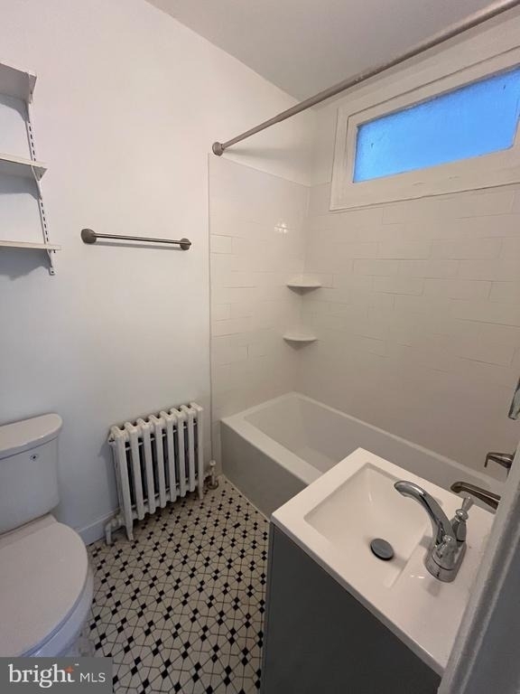 4034 7th Street Ne - Photo 2