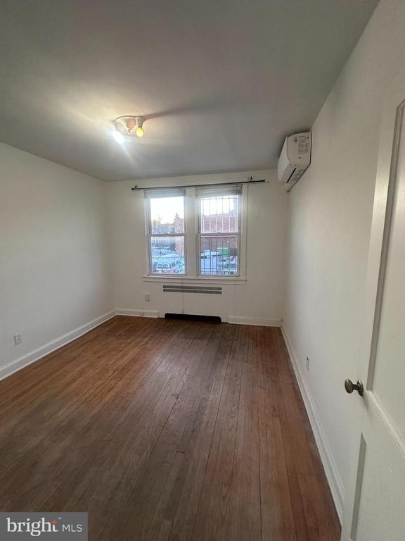 4034 7th Street Ne - Photo 8