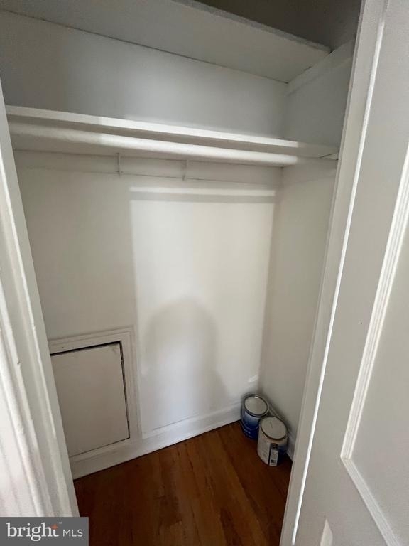 4034 7th Street Ne - Photo 3