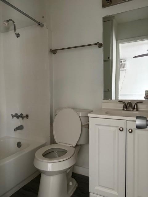 1300 Parker Ln - Photo 4