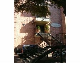 2401 Leon St - Photo 26