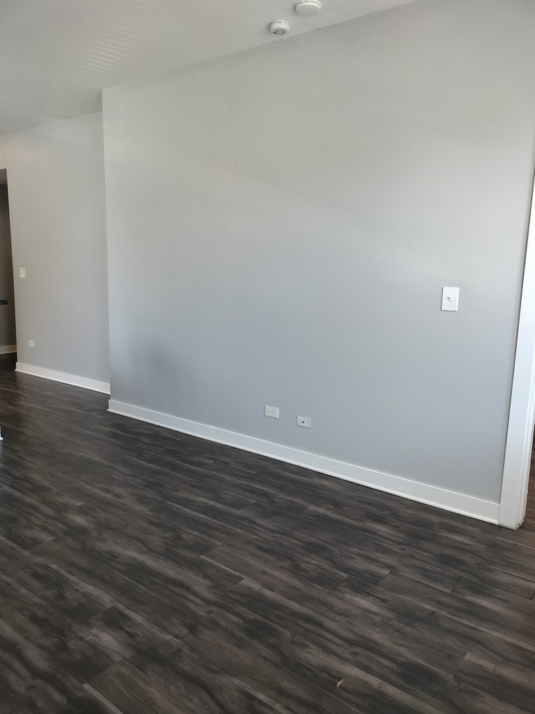 1943 W 48th Street - Photo 15