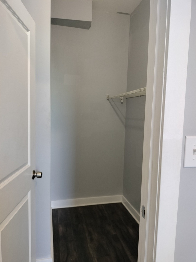 1943 W 48th Street - Photo 21