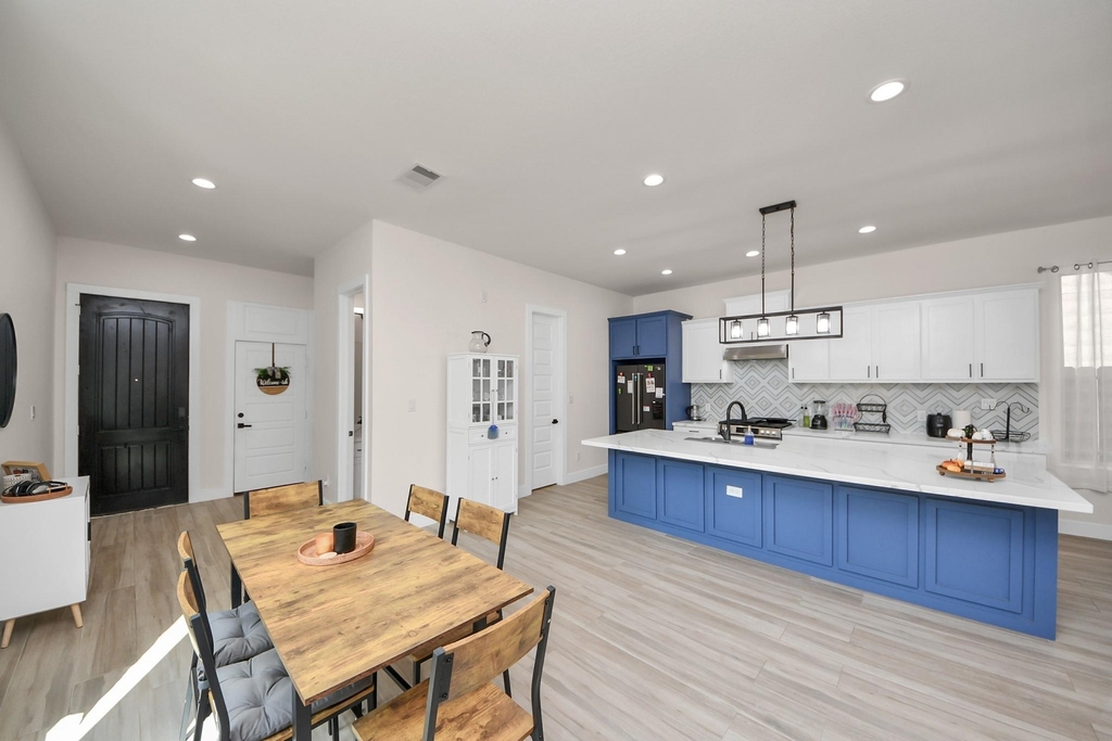 8420a Lanewood Drive - Photo 6