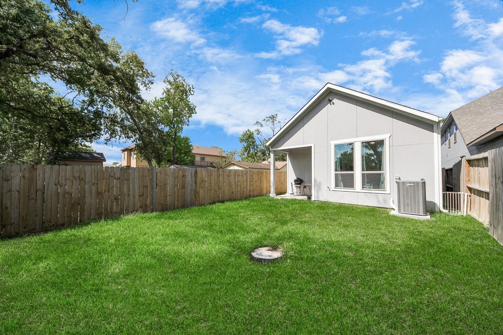 8420a Lanewood Drive - Photo 33