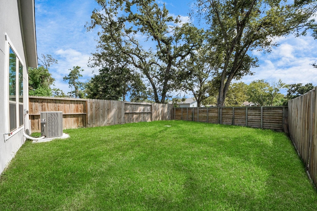 8420a Lanewood Drive - Photo 35