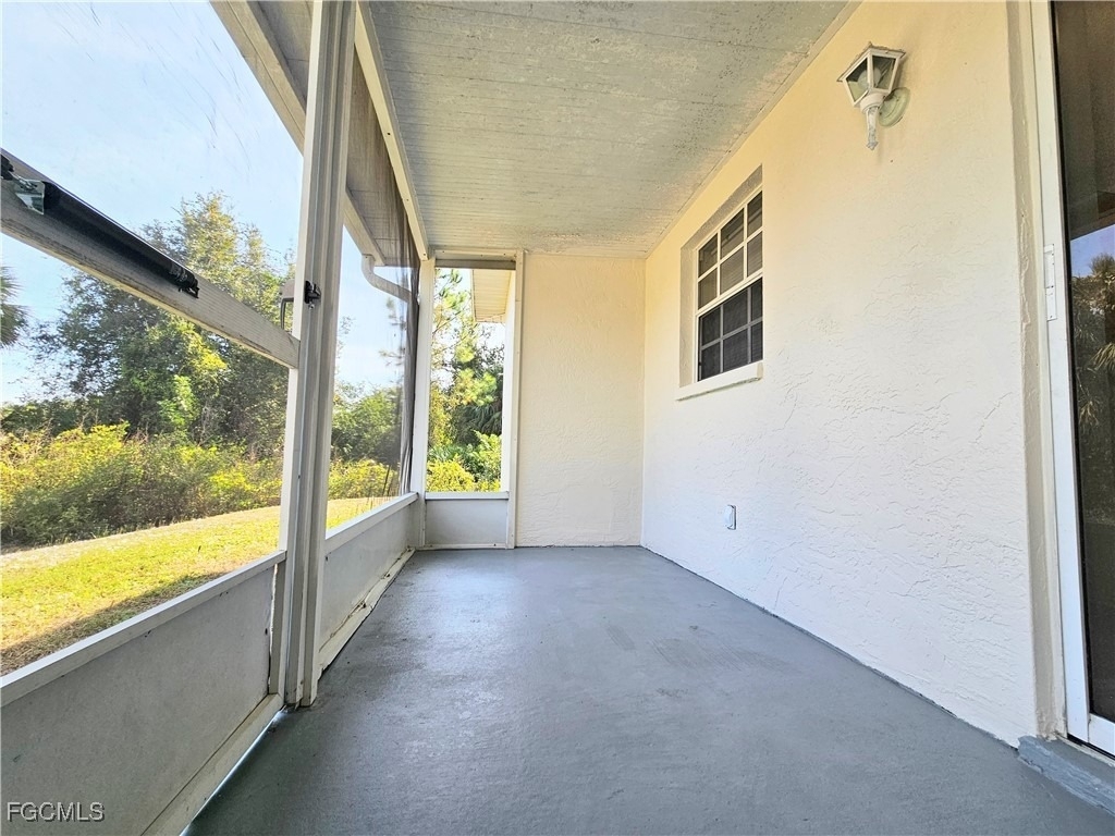 4916 Leonard Boulevard S - Photo 17