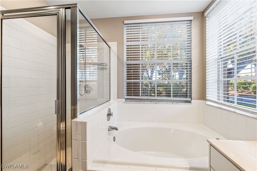 24827 Lakemont Cove Lane - Photo 10