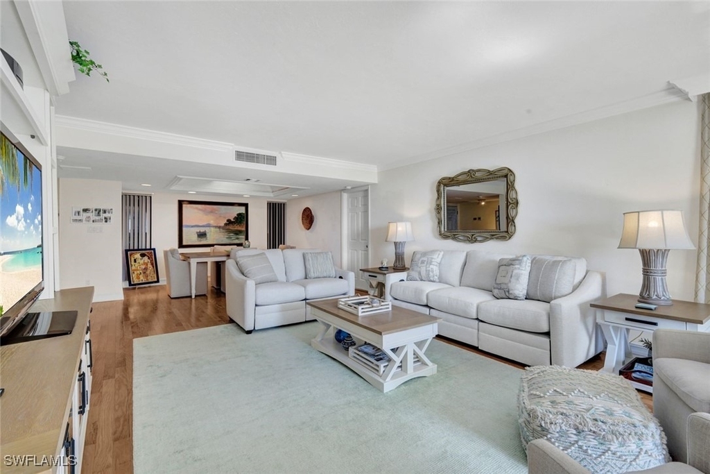 4551 Gulf Shore Boulevard N - Photo 8
