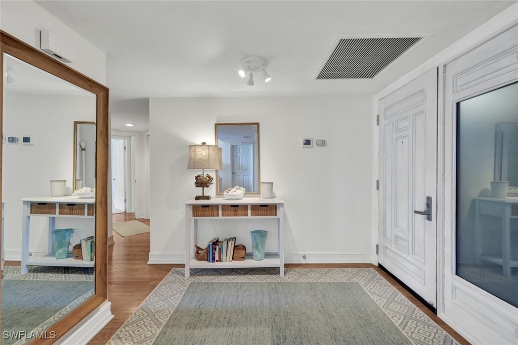 4551 Gulf Shore Boulevard N - Photo 4