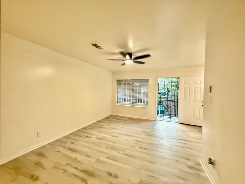 6401 Skyline Drive - Photo 10