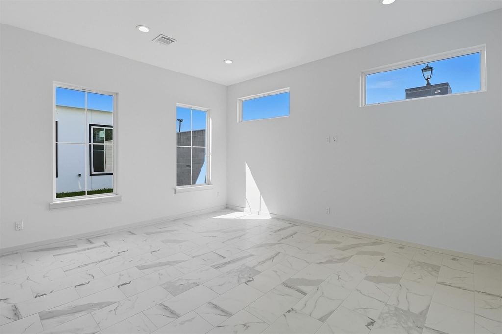 2924 El Fenice Lane - Photo 15