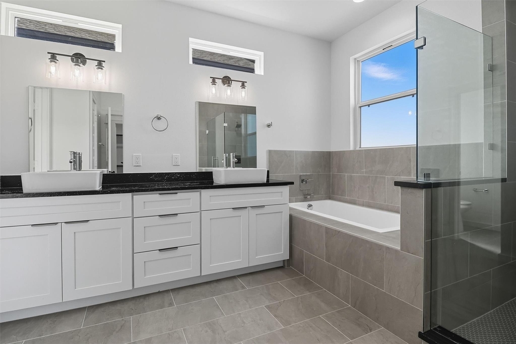 2924 El Fenice Lane - Photo 24