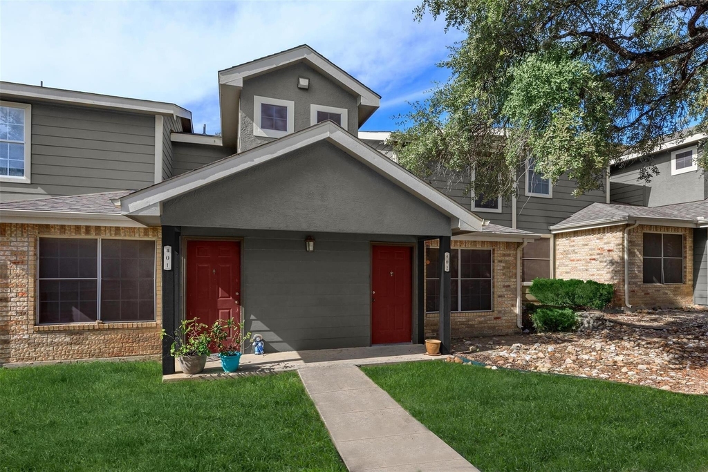 1297 W Loop 1604 N - Photo 1