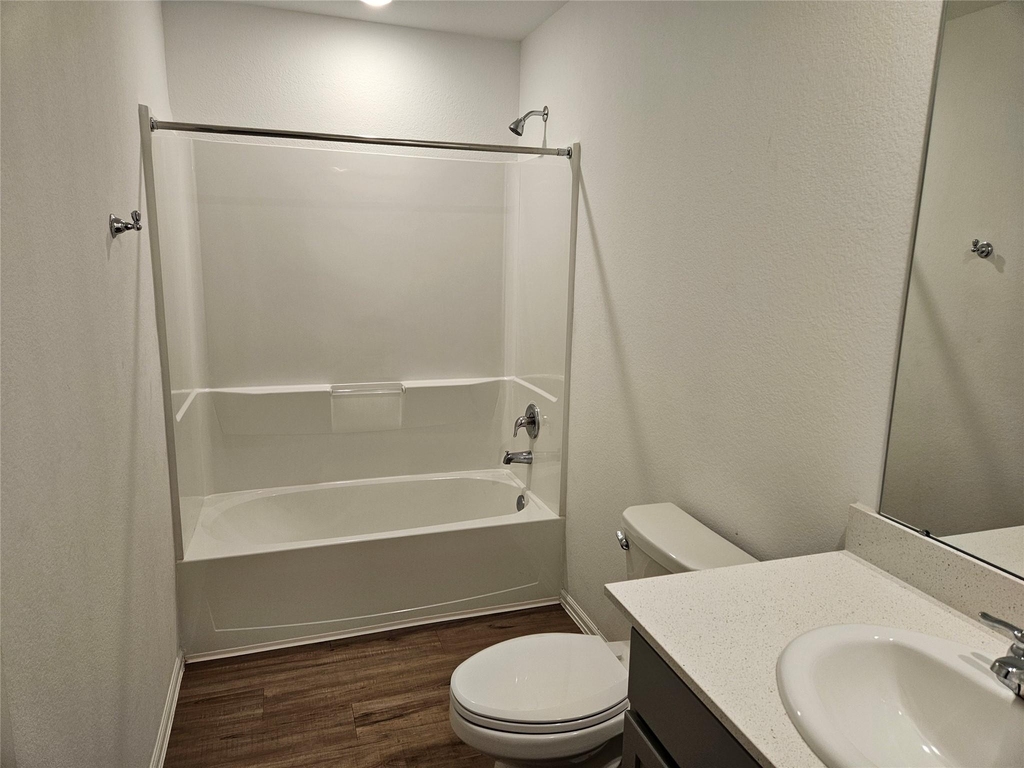 18930 Sorento Bay Lane - Photo 2