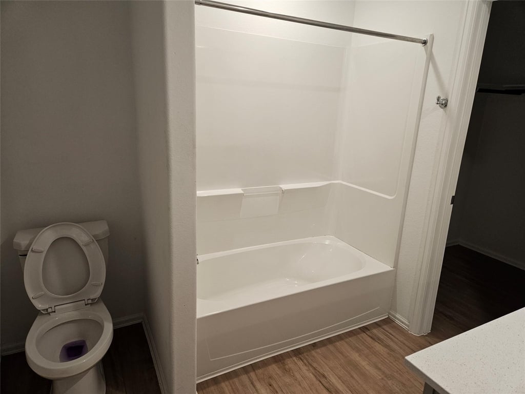 18930 Sorento Bay Lane - Photo 3