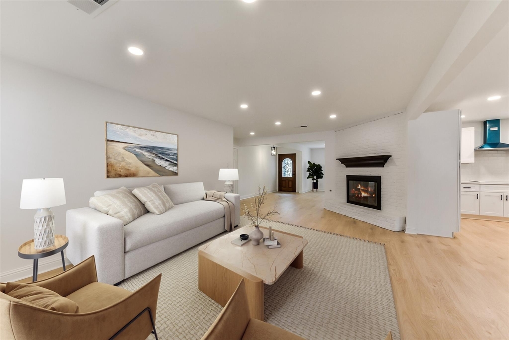 5946 Valkeith Drive - Photo 6