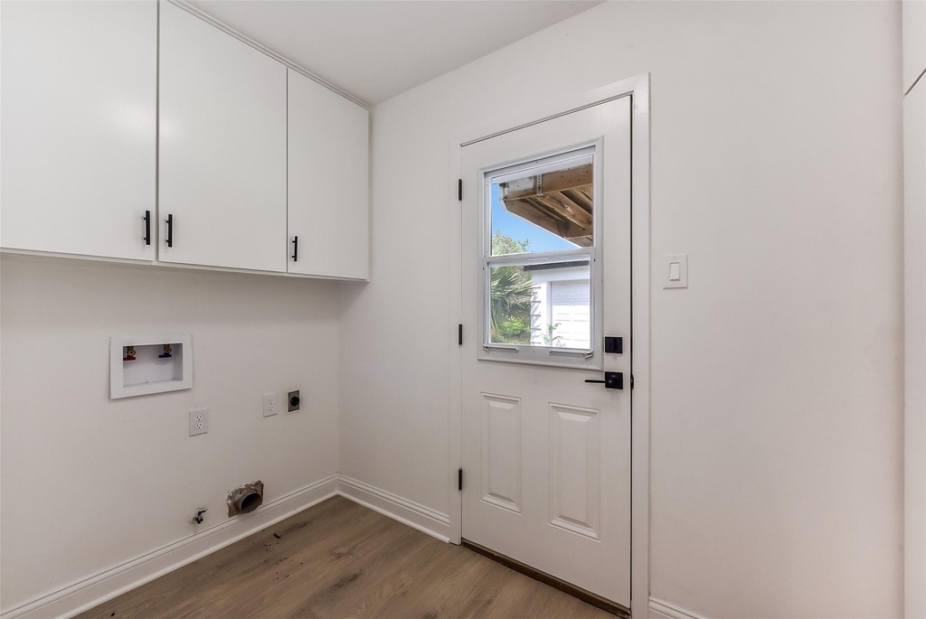 5946 Valkeith Drive - Photo 29