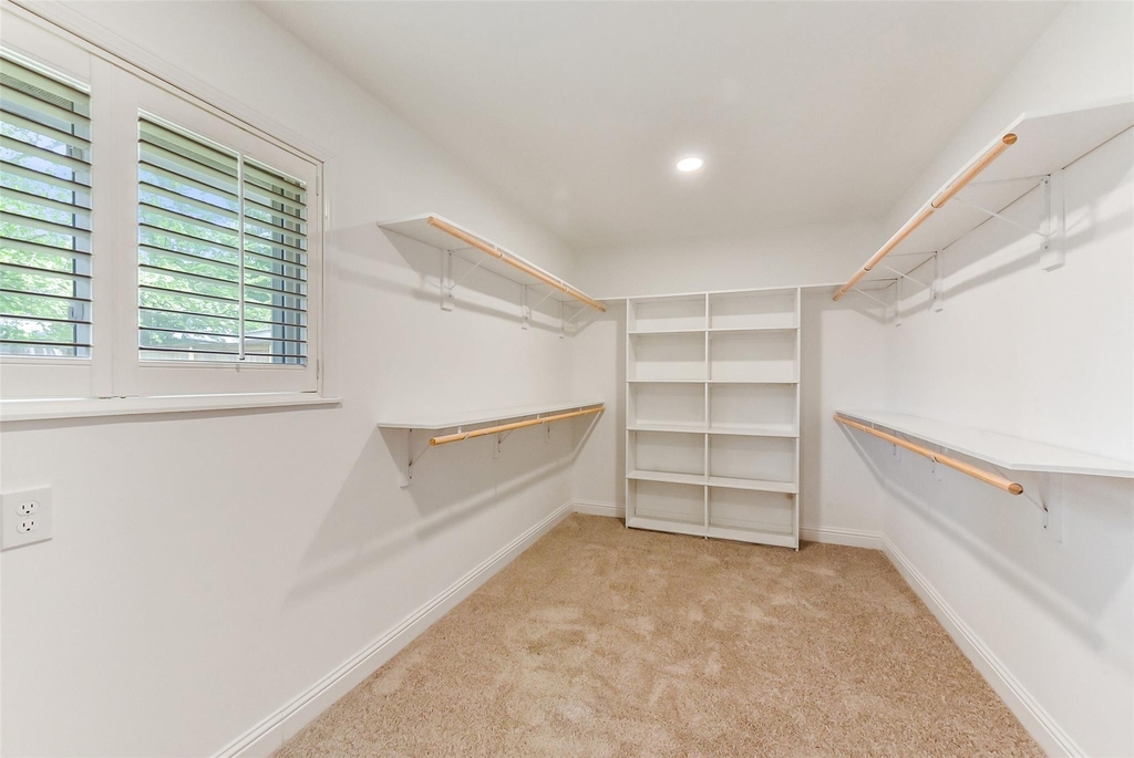 5946 Valkeith Drive - Photo 24