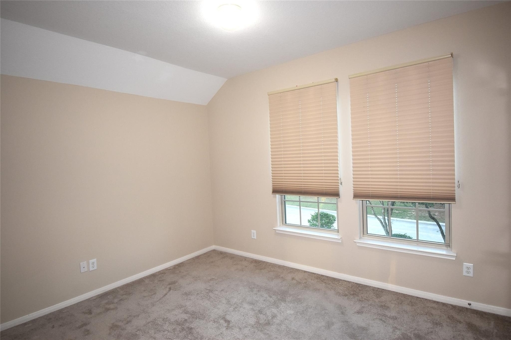 51 Greenprint Circle - Photo 32