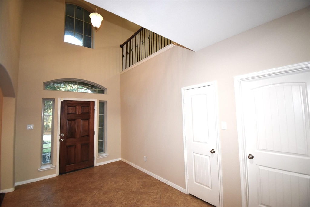 51 Greenprint Circle - Photo 2
