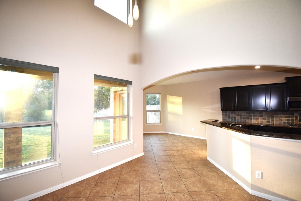 51 Greenprint Circle - Photo 8