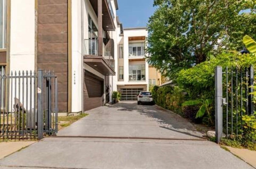 4118 Floyd Street - Photo 1