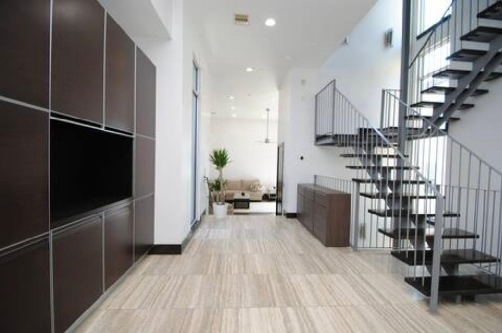 4118 Floyd Street - Photo 2