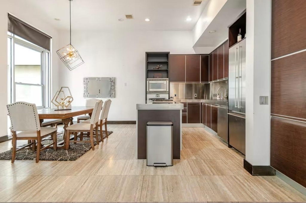 4118 Floyd Street - Photo 4