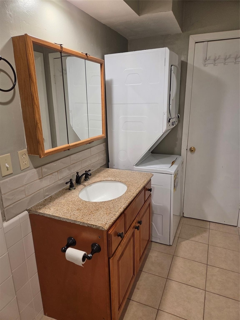 902 1/2 Euclid St Street - Photo 4