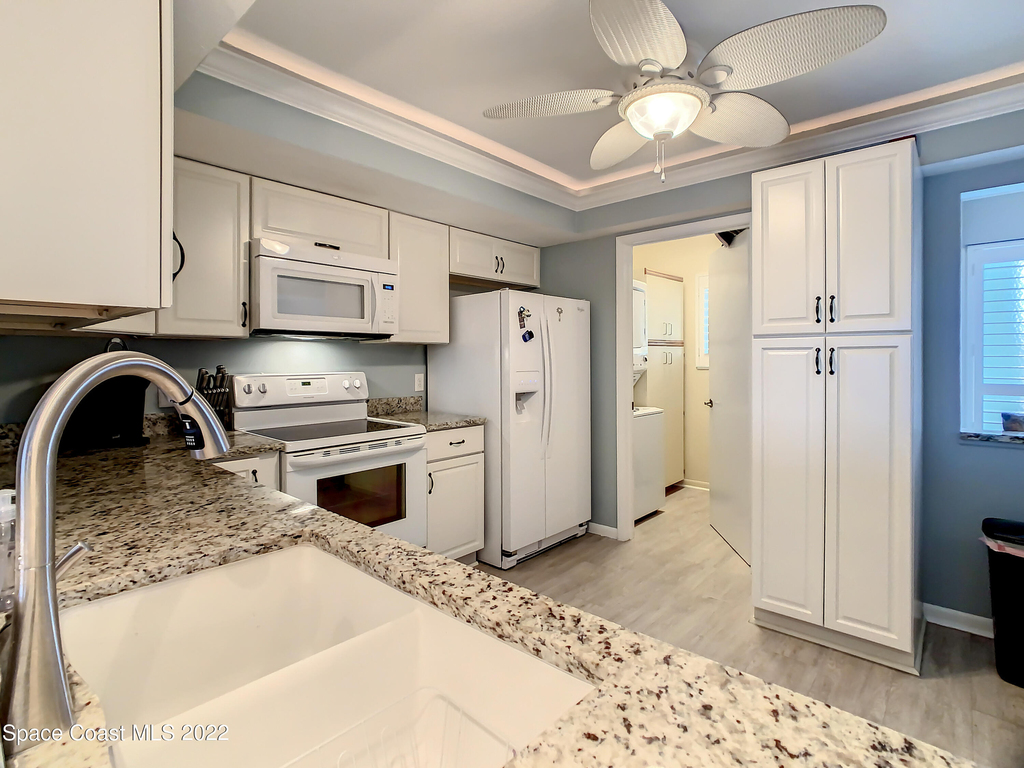 1700 Commodore Boulevard - Photo 6