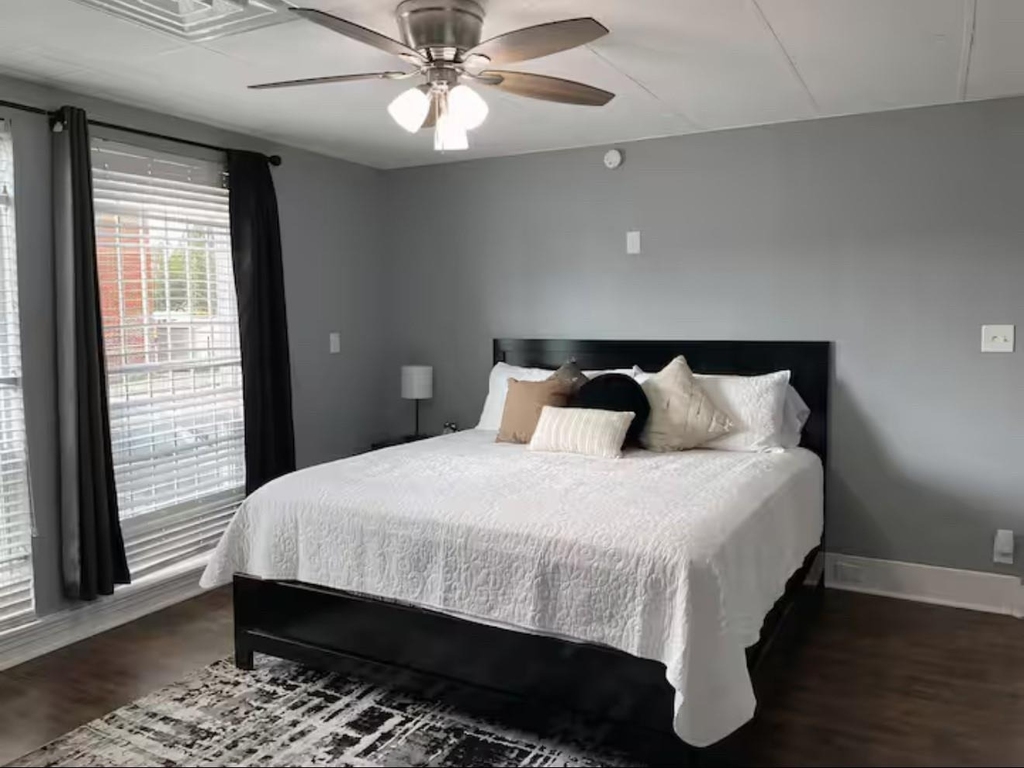 4201 Irvington Boulevard - Photo 8