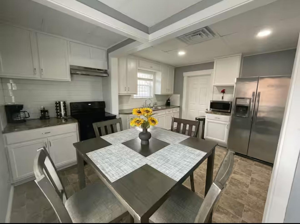 4201 Irvington Boulevard - Photo 6
